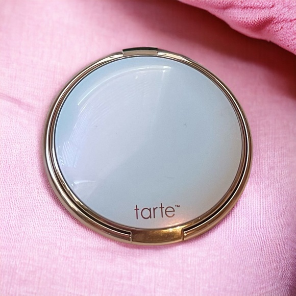 TARTE AMAZONIAN CLAY BLURRING POWDER FOUNDATION- 26N Medium- Neutral - Picture 2 of 3